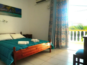 Alexia Apartments & Studios