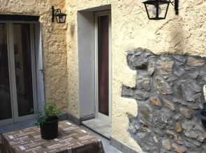 Danisinni House