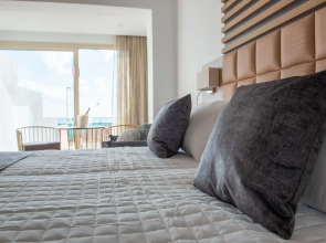 Piere Anne Beach Hotel