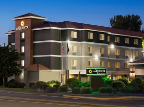 Holiday Inn Express Salem (Oregon Capitol)