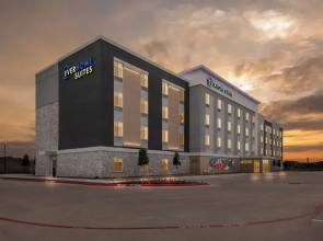 Everhome Suites Bastrop