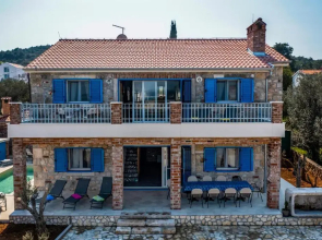 Villa Maza