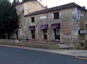 Les Tamaris