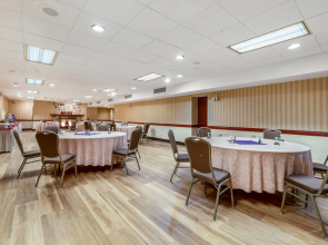 Ramada by Wyndham State College Hotel & Conference Center