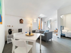 Cosy Holiday Home in Santa Maria di Castellabate With Garden