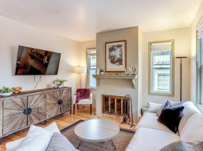 Walk to Hot Springs: Updated Retreat in Dtwn Ouray