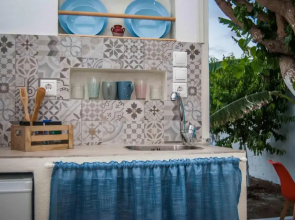 PERIVOLI 4-CHORA(5min away from the center by car)