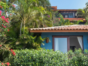 La Pedrera Small Hotel & Spa