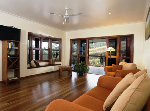 The Summit B&B