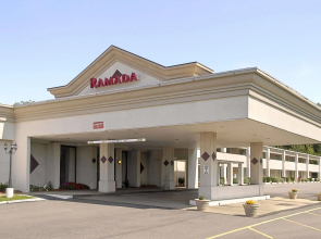 Red Carpet Inn Hazleton
