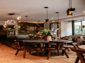 Hotel Marignan Champs - Elysées