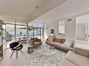 517sadam 3 Bedroom Home