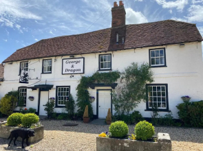 George & Dragon Country Pub & Hotel Wolverton Townsend