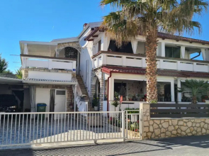 Apartment with a balcony and sea view - santek - AE1097