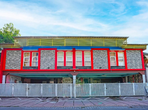 OYO 91743 Choirul Residence