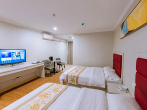 Dongsheng Business Hotel (Guangzhou North Railway Station Huadu Plaza)