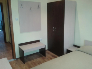 Hotel Tiron