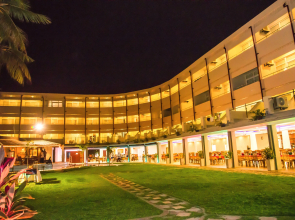 Paradise Beach Hotel