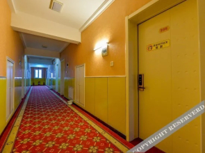 Shuang Xi Express Hotel(天津双喜快捷酒店)