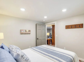 Modern Weaverville Apartment - Walk to Downtown!