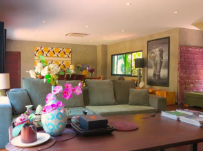 Luxury 5 Bedroom Private Pool Villa (Riverfront)