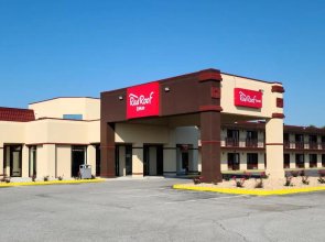 Red Roof Inn Staunton