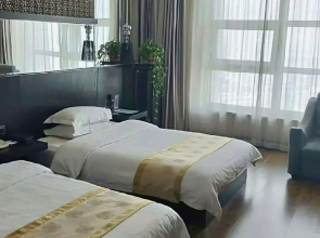 Yanli Hotel