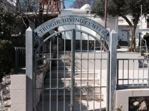 Argola Apartments