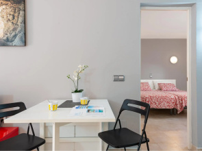 CANYAMEL BEACH & SUN - Cosy apartment with shared pool and close to the beach. Ideal for couples. Free WiFi