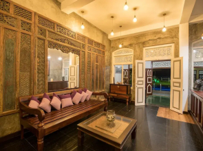 Ovenrose Villa