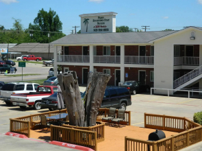 Paris Extended Stay Suites