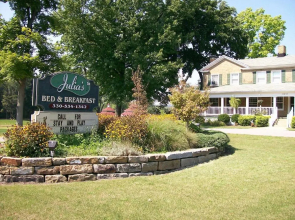 Julia's Bed & Breakfast
