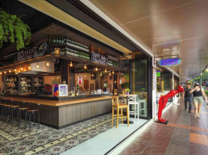 Tinidee Trendy Bangkok Khaosan