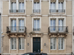 Hôtel Arago - Entrée autonome, réception en ligne - Encore Mieux