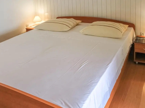 Stunning Apartment in Podgora With 1 Bedrooms and Wifi