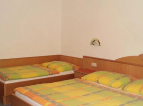 Gasthof Pension Ferienwohnungen Strassreith