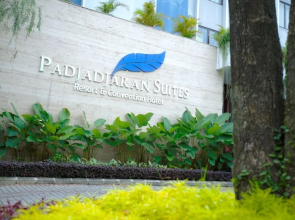 Padjadjaran Suites Resort & Convention Hotel