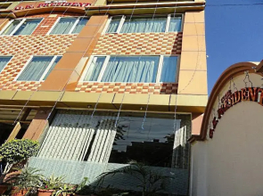 Hotel G K President