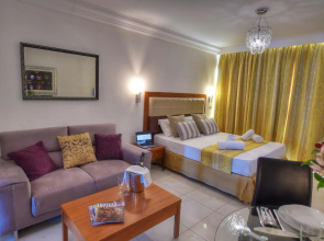 Onyx Hotel