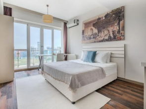 Modern Residence Studio Flat w Balcony in Bagcilar