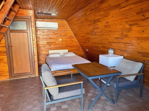 Çeli̇k Resort
