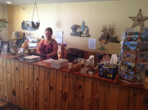 Buffalo Bill's Antlers Inn