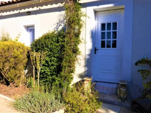 Magnifique villa l'Ibis pour 8 personnes, piscine, clim,parc et parking