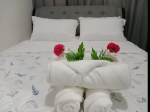 Luxurious Bayview 2BR Near MOA Picc CCP Free Wifi