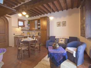 House Lucia Cortona