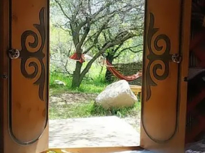 Turan Handmade Yurt with Heated Floors
