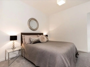Heart Of Aberdeen City Centre 3 Bedrooms Apartment
