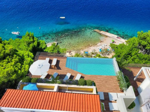 Luxury Apartments Villa Ruzmarina
