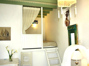 Mariakis Luxury Studios