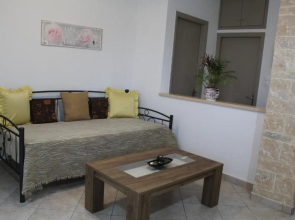Vakis Apartments 5